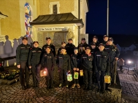 Die Rainbacher FF-Jugend beim Martinsfest